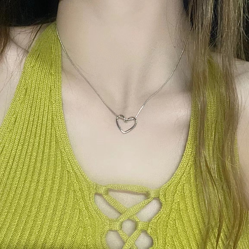 Vòng cổ Mặt Trái Tim Rỗng Đơn Giản Thời Trang Cho Nữ