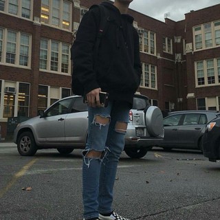 HD022 - ÁO HOODIE BASIC ĐEN TRƠN CAO CẤP