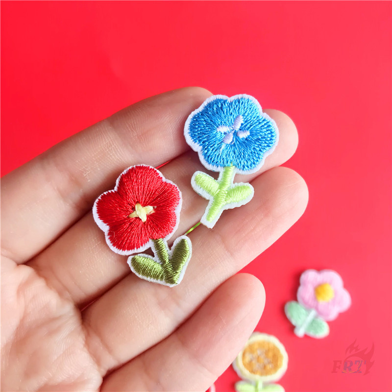 Miếng dán ủi họa tiết hoa nhỏ ngọt ngào thời trang mã số 02 tự dính trang trí túi DIY