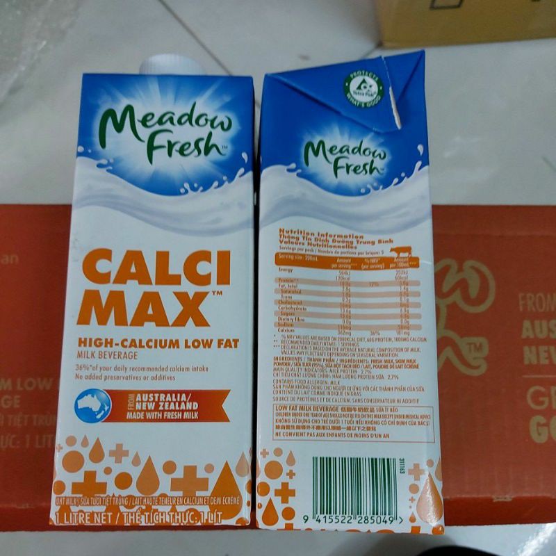 DATE T11/2021) THÙNG 12 HỘP 1 LÍT SỮA TƯƠI MEADOW FRESH CALCI MAX 1L- ÚC NK- | BigBuy360 - bigbuy360.vn