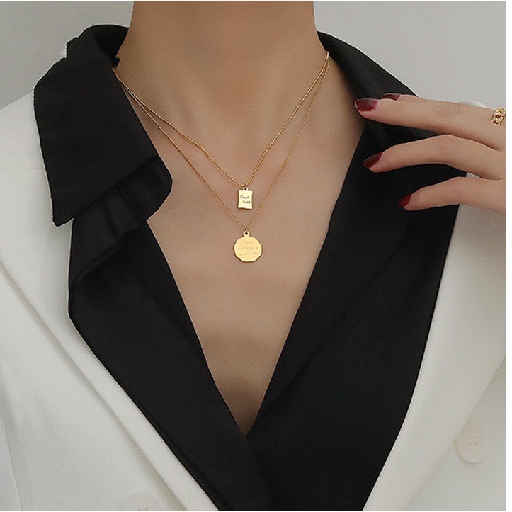 Dây Chuyền Hai Lớp Bằng Thép Titan Mạ Vàng Hồng / Vàng Hồng / Bạc Mặt Hình Vuông / Tròn Khắc Chữ Tiếng Anh Cá Tính Cao Cấp