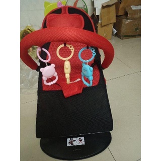 Ghế rung cho bé có kèm thanh treo đồ chơi - ghế rung lưới cho bé đồ chơi giá rẻ miền nam