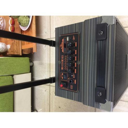 loa Q8 Kiomic Q8 - Q8 Kiomic