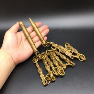 Sợi dây đồng chạm khắc 9 đầu Phật độc đáo