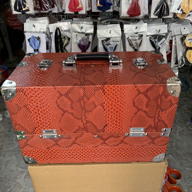 Thùng đựng đồ trang điểm - phụ kiện cưới Giang - simili da trăn đỏ cam