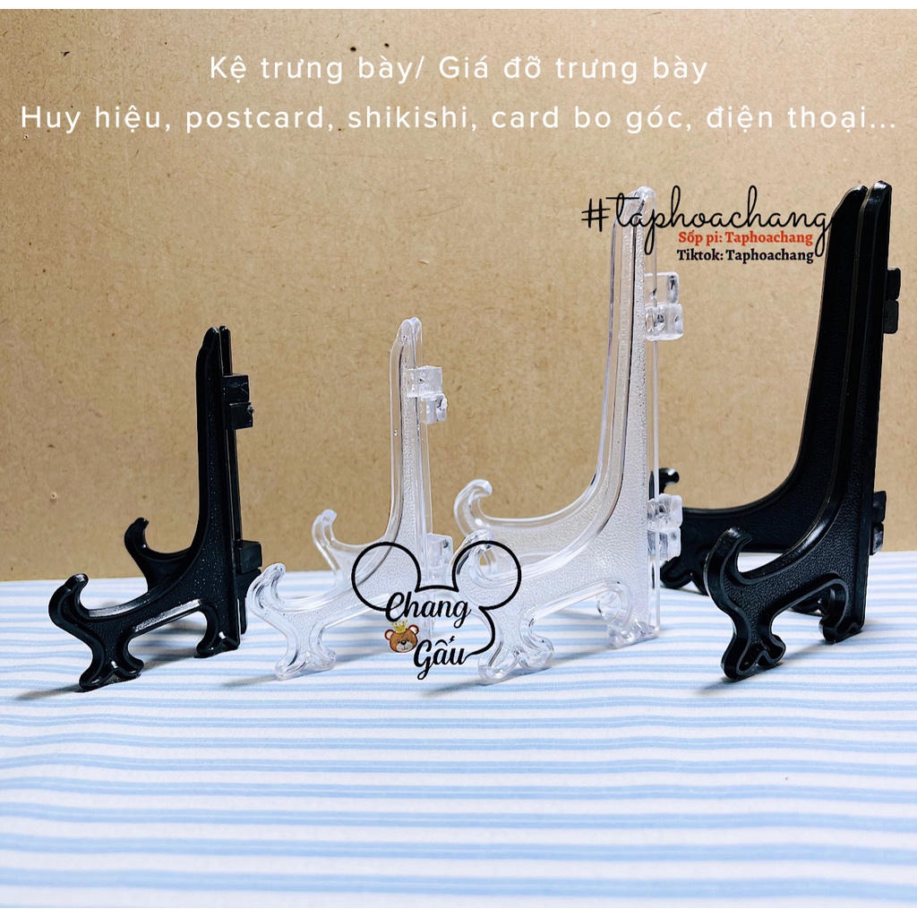 Kệ trưng bày, giá đỡ trưng bày huy hiệu, postcard, card bo góc, shikishi, phụ kiện gấp gọn
