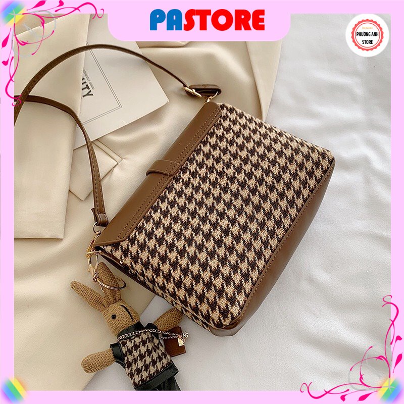 Túi xách nữ đeo chéo, họa tiết caro, chất liệu cao cấp, hot trend 2022 PHUONGANHSTORE.