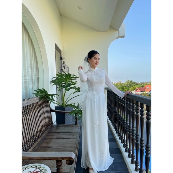 Áo dài cô dâu trắng đính kết