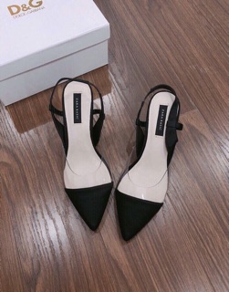 Sandal zara
