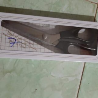 Kéo cắt viền _ kéo răng cưa