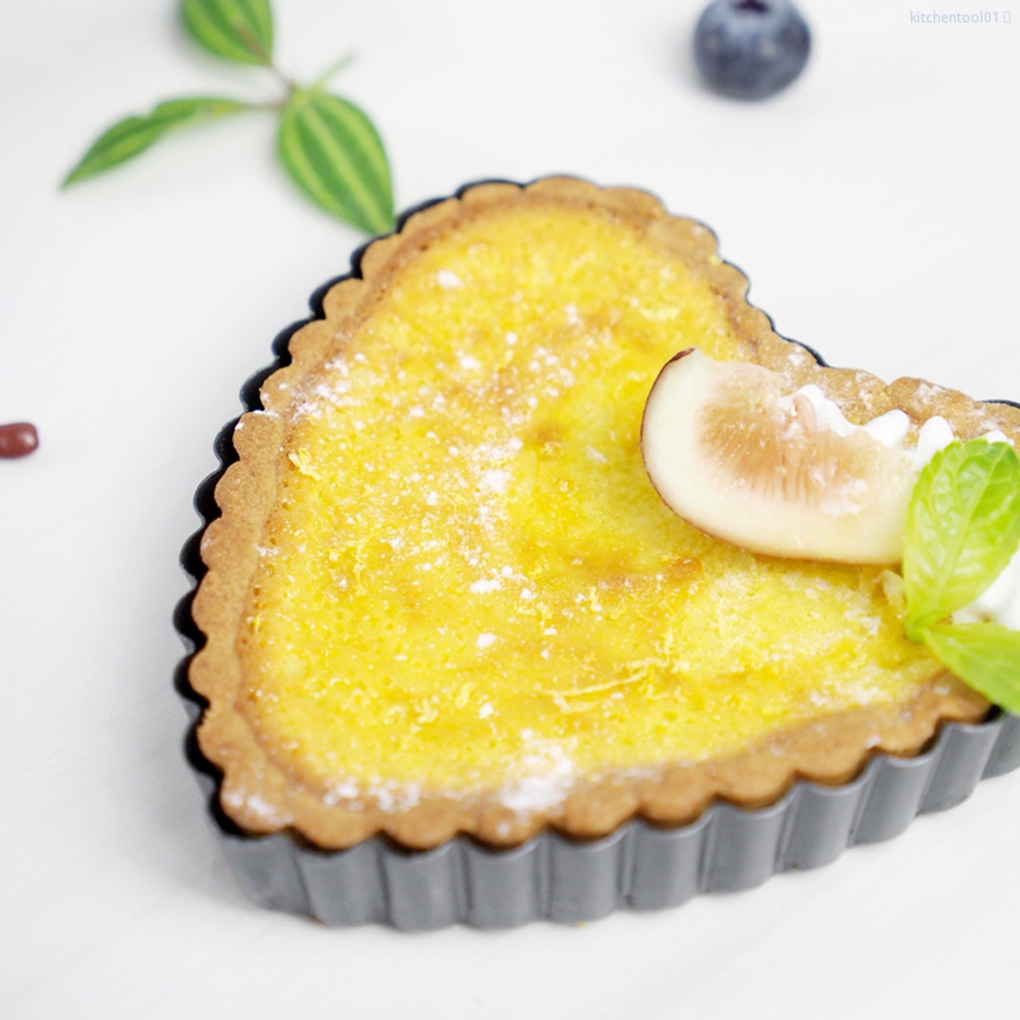 Khay Nướng Bánh Pizza Bằng Thép Carbon Cao Cấp Chống Dính Màu Đen 4.5 Inch Hình Trái Tim Có Thể Tháo Rời Tiện Dụng Cho Nhà Bếptool01