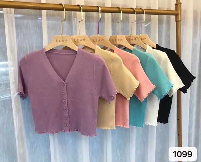 Áo croptop len mông cộc tay viền bèo 6 cúc (khuy) 1099#