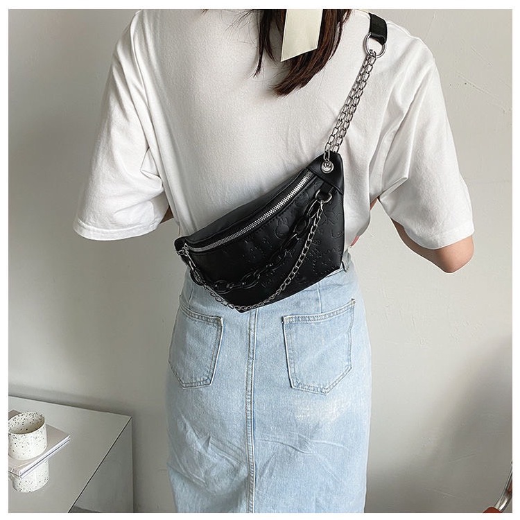 Túi Đeo Chéo Trước Ngực Dây Xích Phong Cách Cá Tính