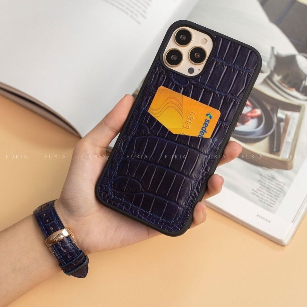 Ốp da thủ công viền đen khe thẻ Cá Sấu Xanh Navy dành cho IPhone 14/14Plus/14Pro/14Promax/13/13Pro/13Promax/12pr ODTC149