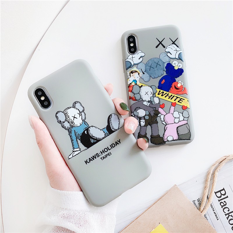 Ốp lưng iphone Kaws Taiipei TPU trơn dẻo mềm 5/5s/6/6plus/6s/6splus/7/7plus/8/8plus/x/xr/xs/11/12/pro/max/plus/promax | BigBuy360 - bigbuy360.vn