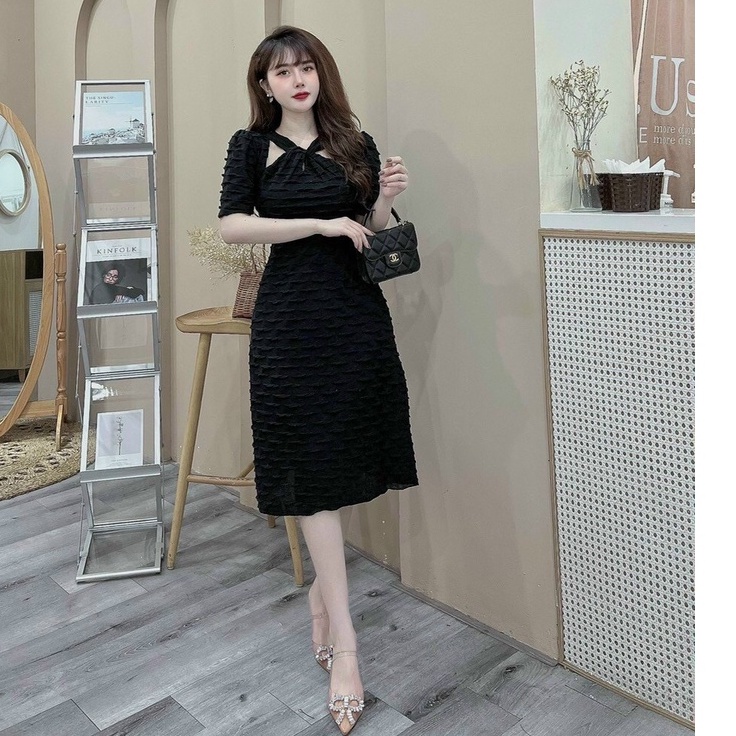 Váy khoét ngực cộc tay - Hàng loại 1