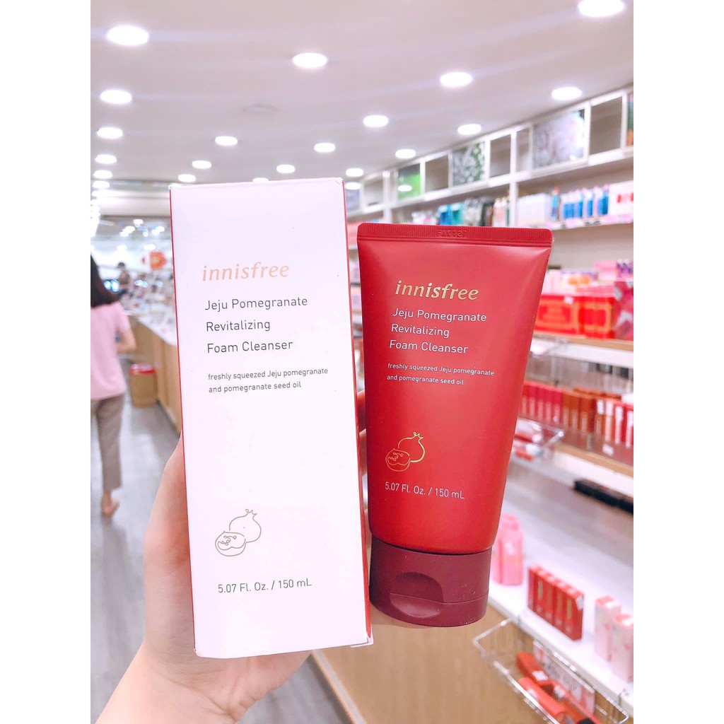 Sữa rửa mặt lựu đỏ Innisfree