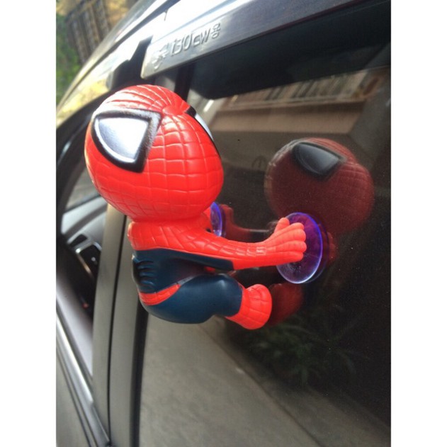 Người nhện Spider man trang trí gắn đuôi xe máy