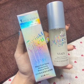 Xịt giữ lớp makeup nhũ chảy Stars shine galaxy spray Viaiv