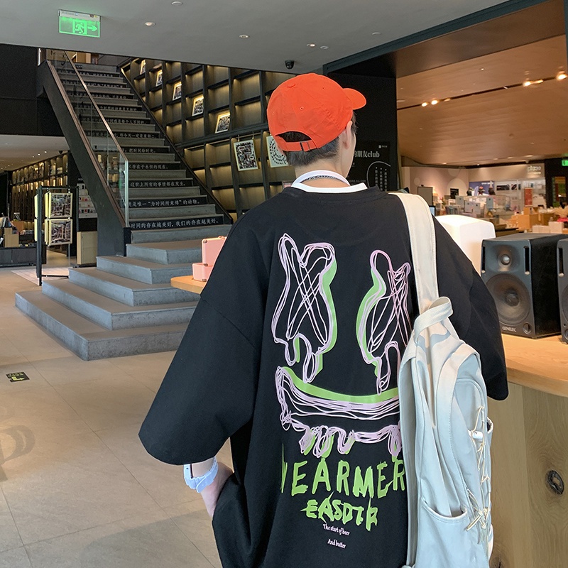 Áo thun tay ngắn cổ tròn dáng rộng in họa tiết graffiti phong cách Hàn Quốc thời trang cho nam size m-5xl