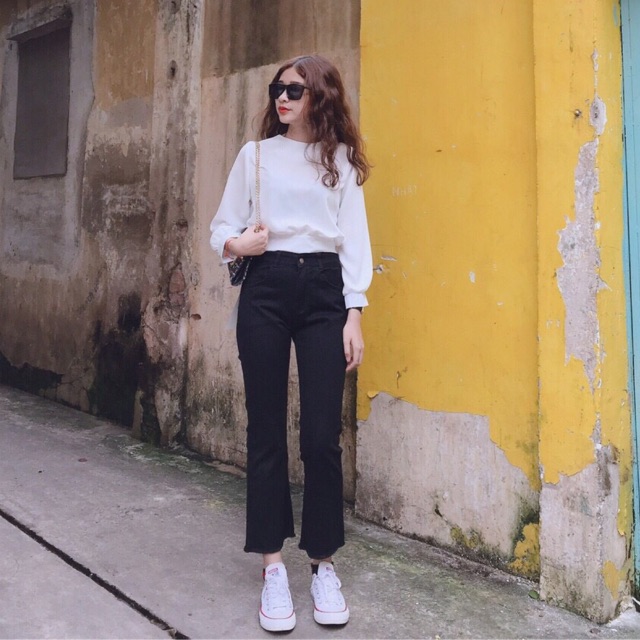 Quần skinny loe đen