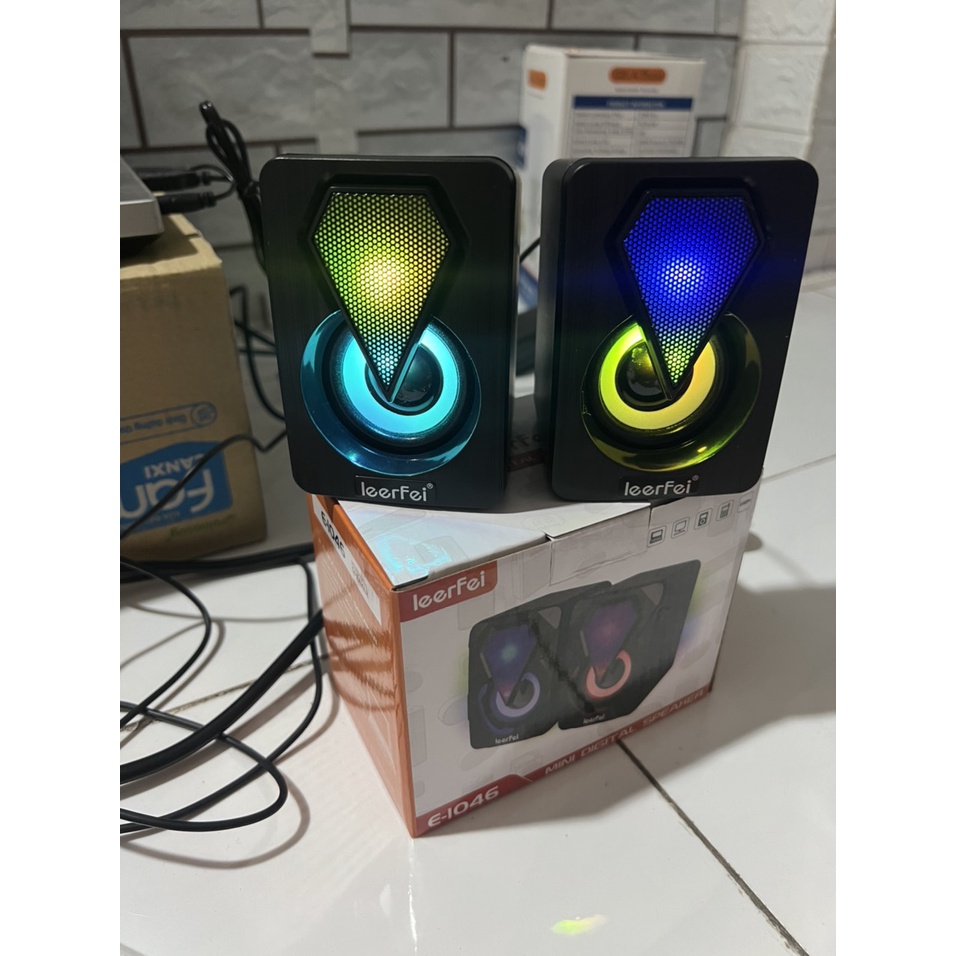 Loa LED máy tính mini laptop để bàn giá rẻ APELE
