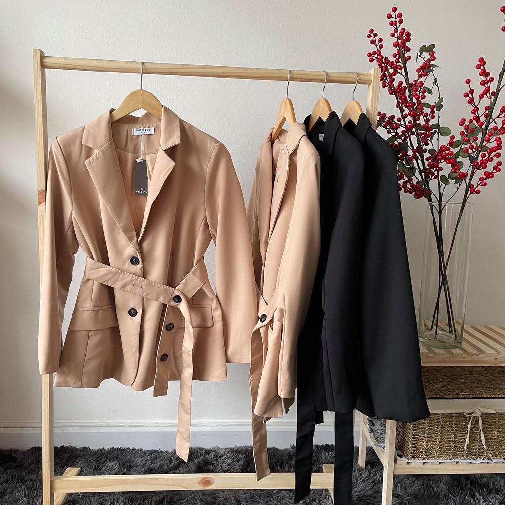 Áo vest - Blazer nữ 2 lớp có dây thắc lưng cùng tone cực xinh - Halo Evy | BigBuy360 - bigbuy360.vn