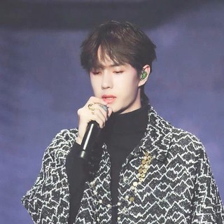 NHẪN bạc Vương Nhất Bác