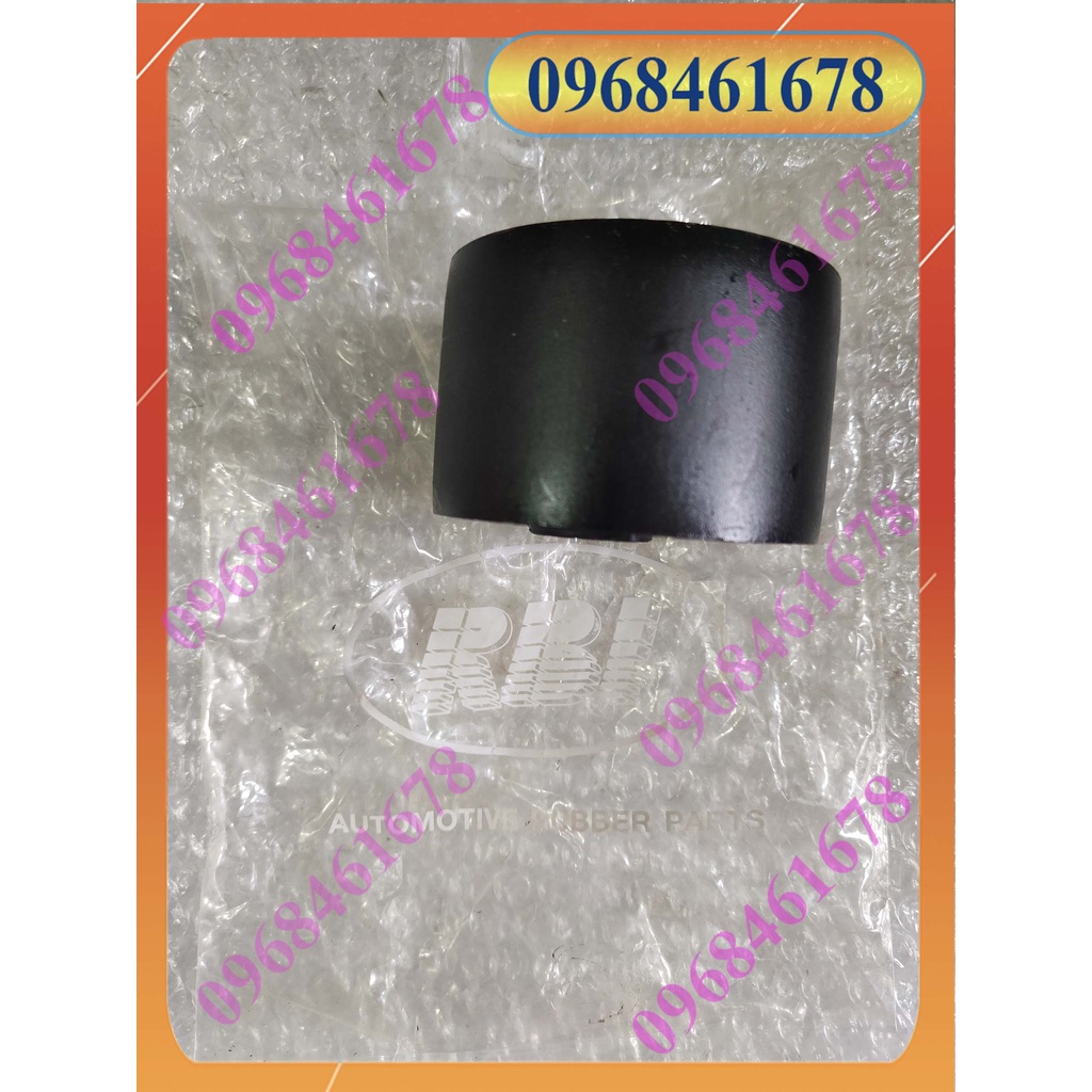 Cao su chân đầu máy Mazda 323 và Laser đời 2001-2006-hàng thái lan xịn