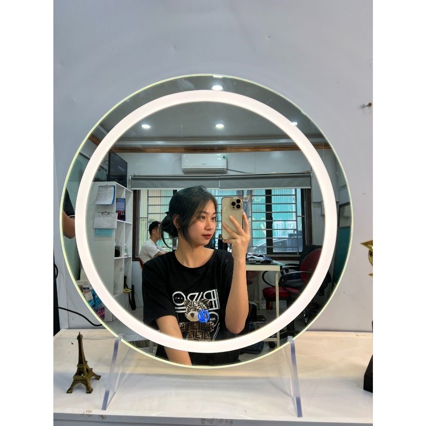 Gương tròn có đế ,thiết kế cảm ứng mặt gương đèn led đổi 3 màu mẫu led hậu makeup decor kích thước D60cm Mirrortoctoc