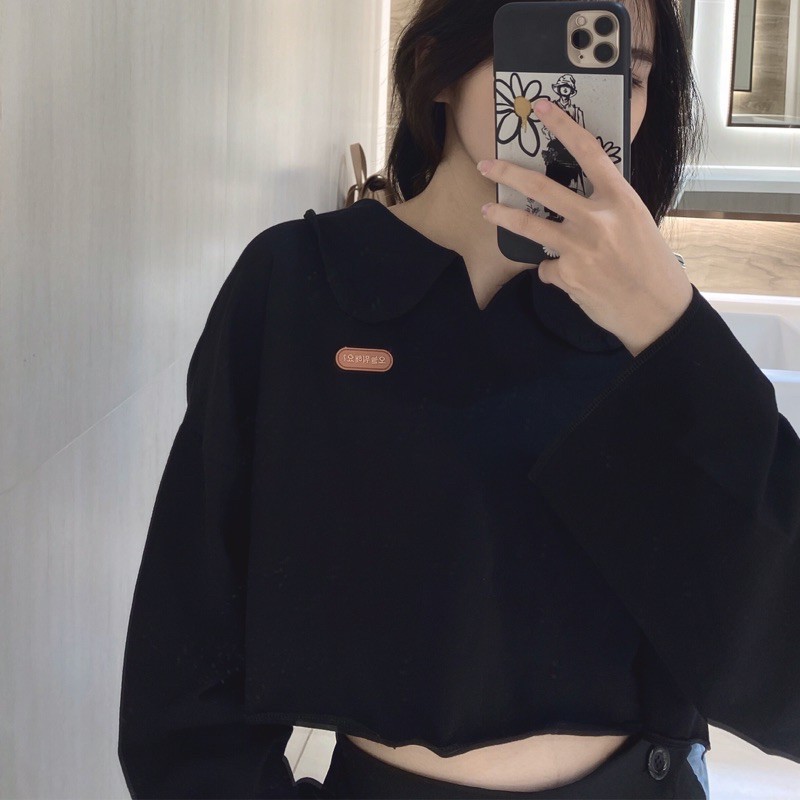 Áo croptop cổ sen, tay dài