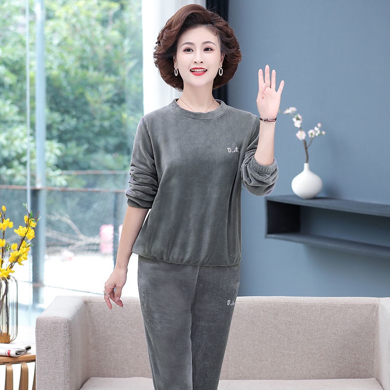 Đồ ngủ của phụ nữ trung niên và cao tuổi bộ ấm áp mùa thu / đông dày dặn nhà mẹ size lớn