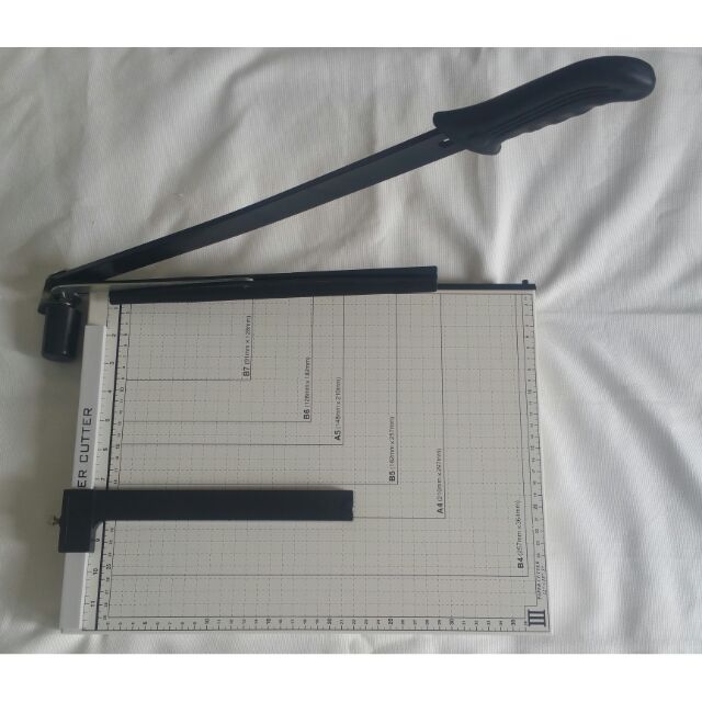 Bàn cắt giấy khổ B4-A4 Metal Base