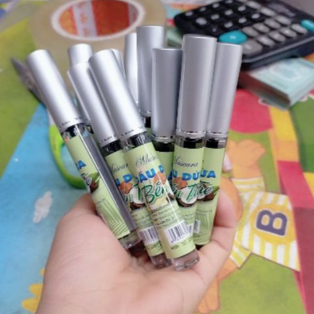 Chuốt mi dầu dừa