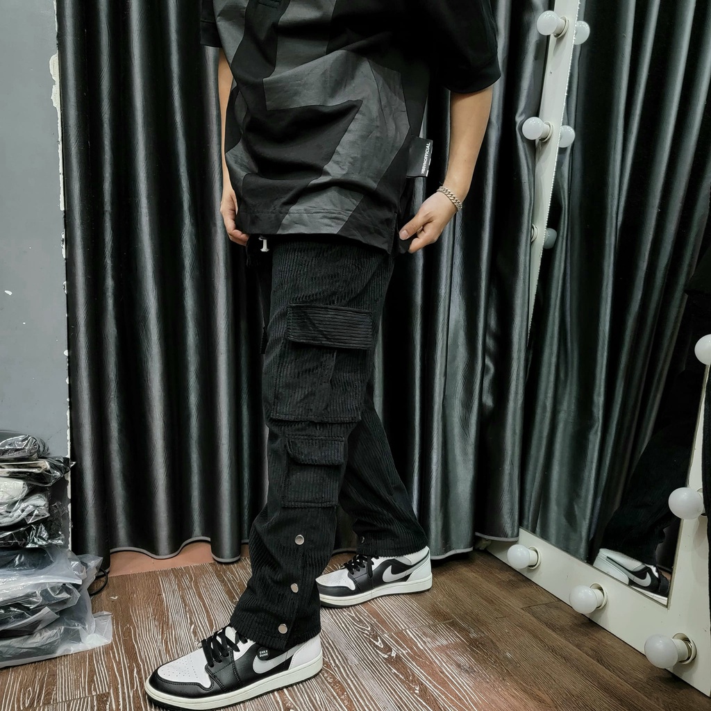 Quần Snap Cargo Pant phối Cúc Bấm & Túi Hộp Chất Liệu Nhung Tăm Kiểu Dáng Streetwear