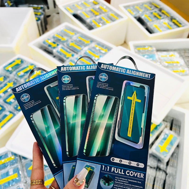 kính cường lực ihone tự dán Blue Arrow  , có khuân đủ mã từ iphone x , xr, xsmax, 11 Prm, 12 , 12prm