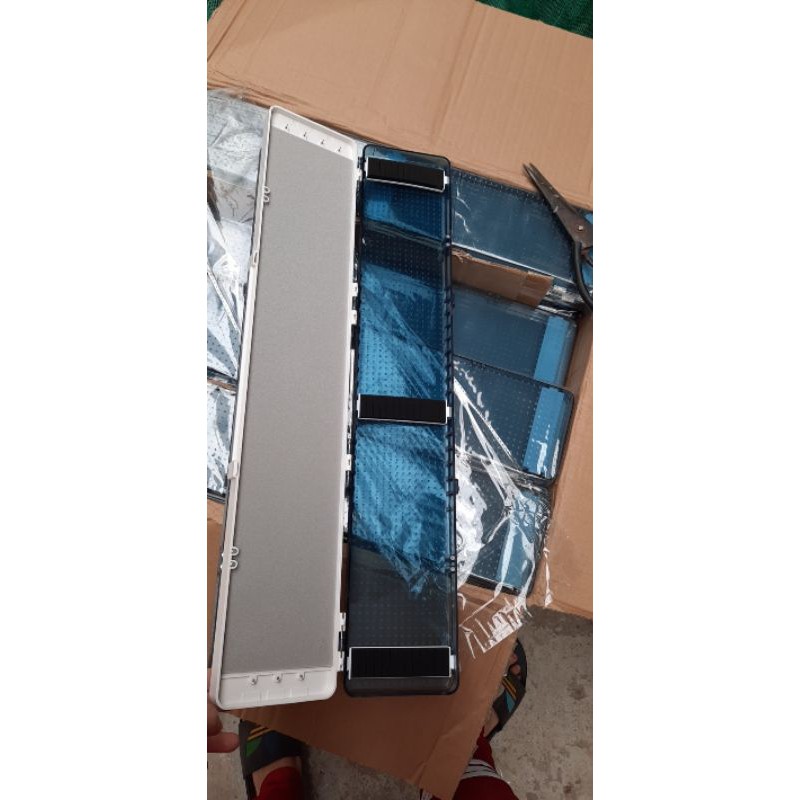 Hộp phao đa năng 55 cm trục silicon [HP3]