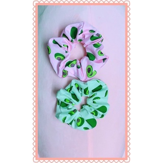 Dây cột tóc scrunchies hình bơ Hồng và hình dễ thương