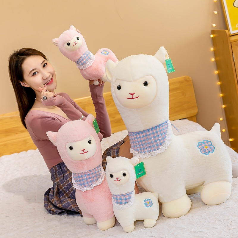 Gấu bông lạc đà Alpaca đeo khăn 2 màu trắng hồng- Thú nhồi bông Alpaca linh vật may mắn NEOCI