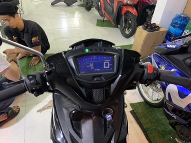 Đầu đèn exciter 2019. Chính hãng yamaha. Luôn cáp chuyên đổi