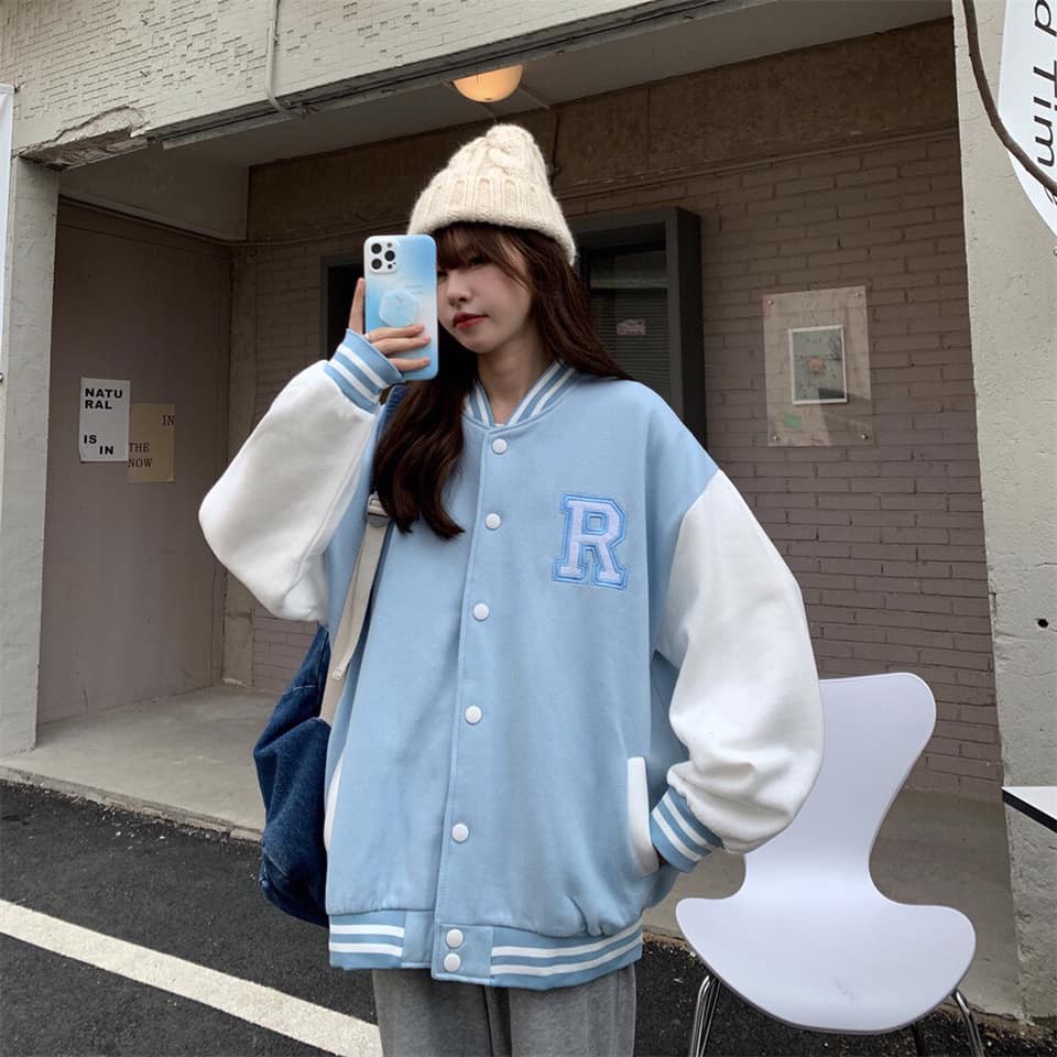 AK012 Áo bomber R 2 màu xanh đen tay trắng nam nữ dáng rộng, áo khoác nam nữ mùa đông form to tay bo cúc bấm cá tính