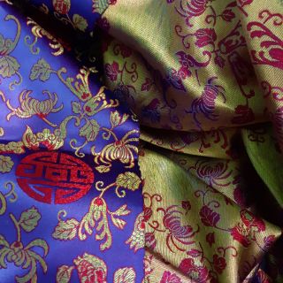 Vải gấm cứng