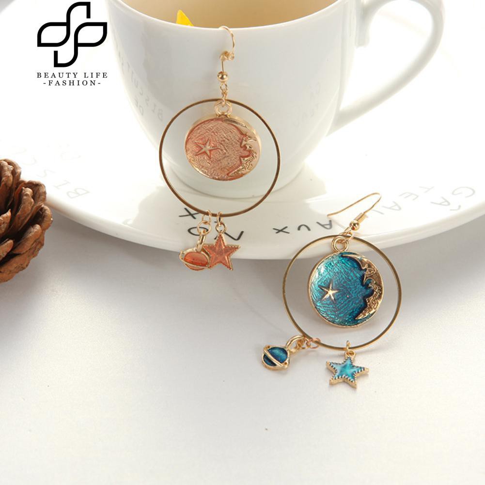 Đôi khuyên tai phong cách vũ trụ đáng yêu