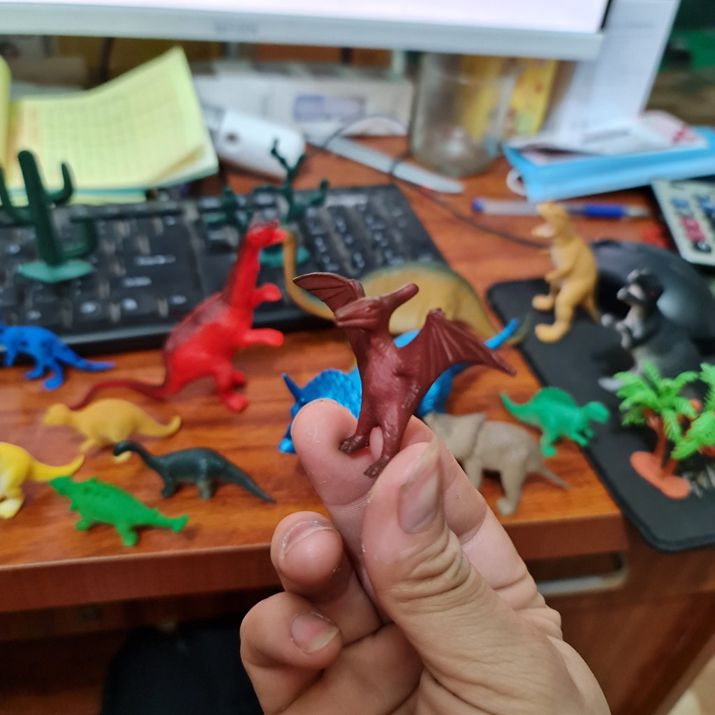 Đồ chơi mô hình khủng long bằng nhựa dẻo an toàn cho bé yêu thỏa thích giải trí