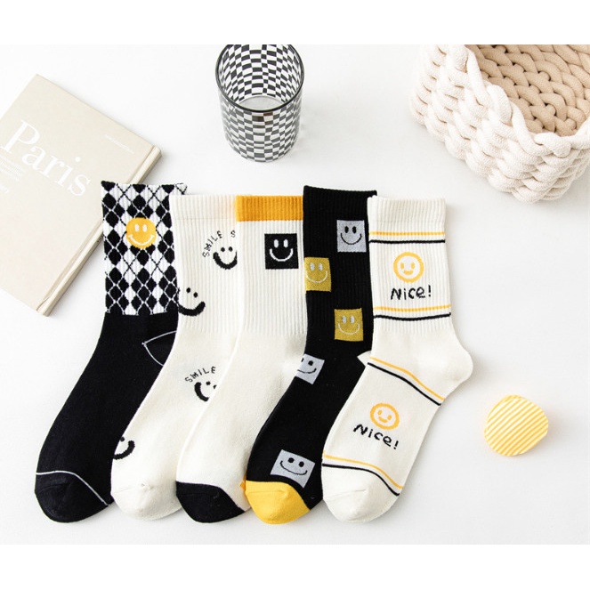 Tất Vớ thể thao cao cổ Mặt Cười, Chữ NICE phong cách trẻ trung, năng động.