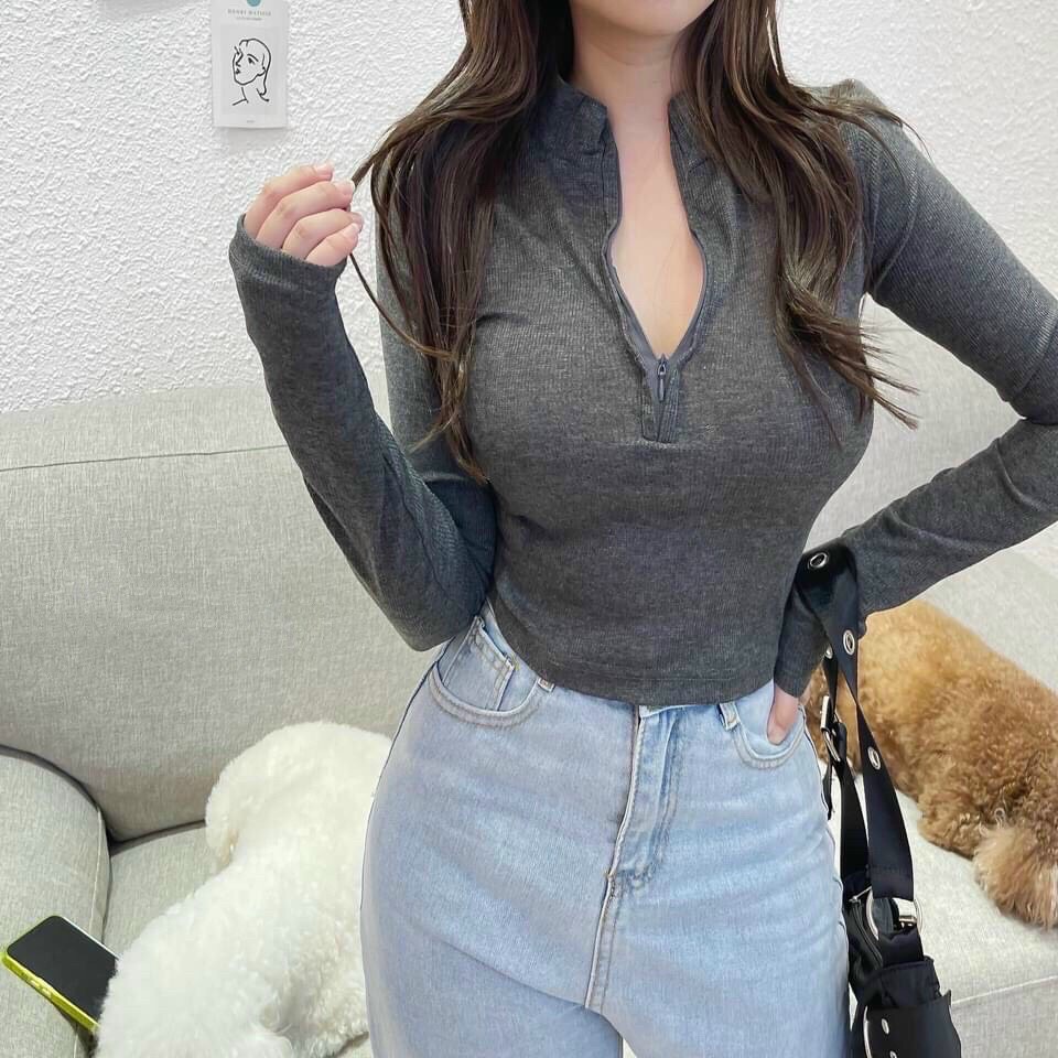 Áo thun khóa cổ trụ
