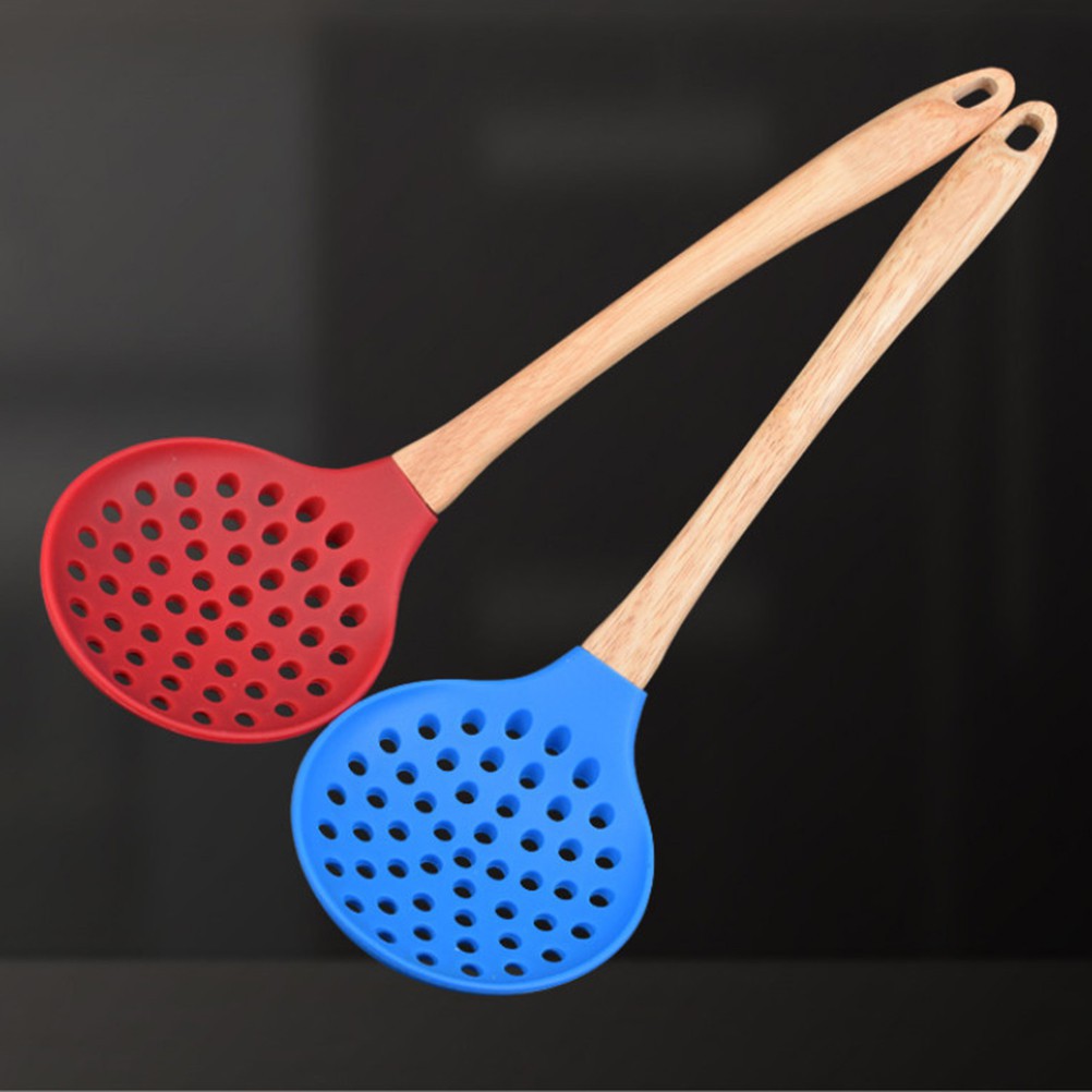 Silicone Skimmer Wood Handle Heat Resistant Slotted Spoon Food Serving Ladle Frying Strainer Kitchen Utensil for Home Restaurant