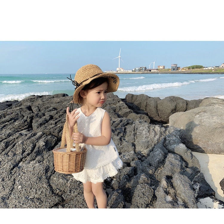 Set 2 Món Áo Liền Quần Hở Lưng Không Tay + Quần Bánh Mì Thời Trang Mùa Hè Cho Bé Gái