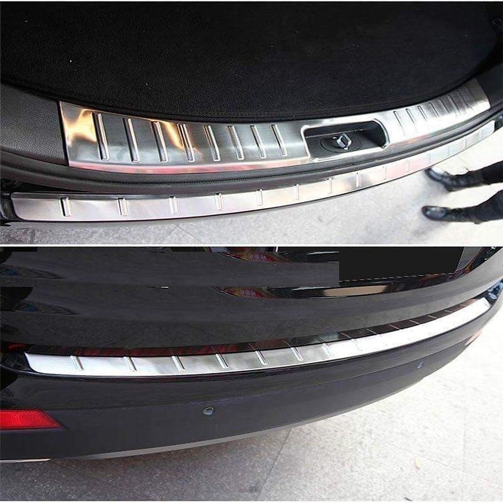 Bộ ốp chống trầu cốp inox xe Mitsubitshi Xpander 2018 đến nay