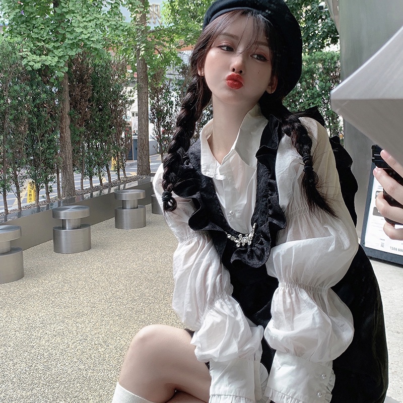 Áo sơ mi tay phồng + Đầm đen dáng babydoll phong cách sang trọng dành cho nữ
